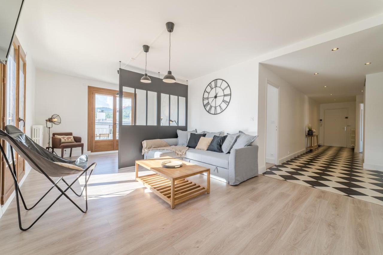 Appartement Vue sensationnelle - Wifi fibre - Arrivée autonome à Chambéry Extérieur photo